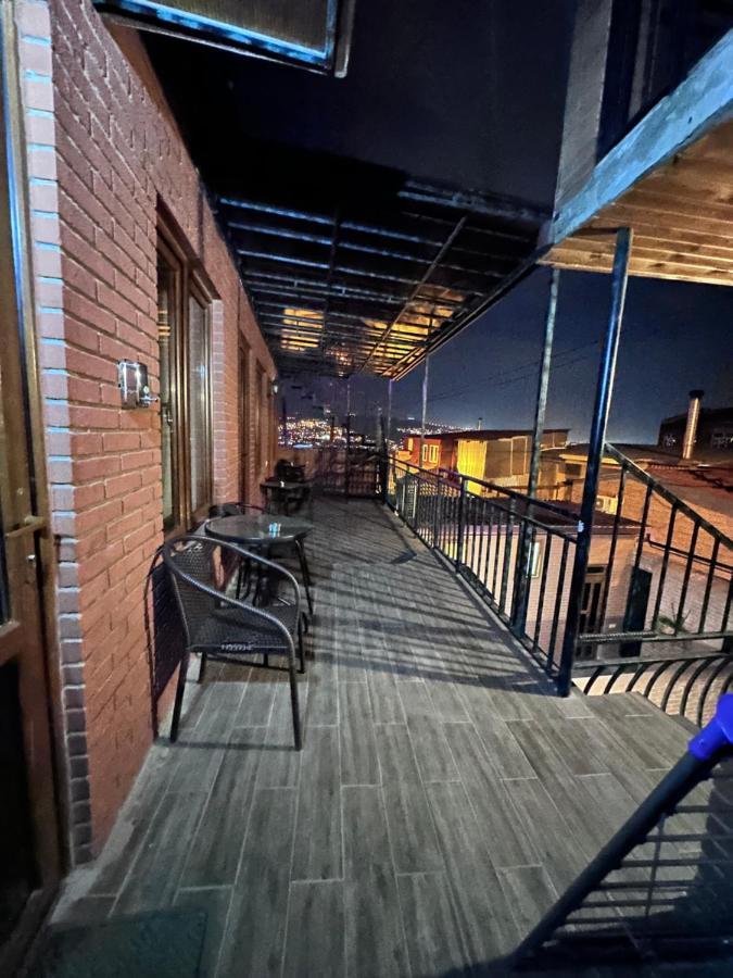 9 Borbalo Street Apartment With Terrace Tbilisi Exteriér fotografie